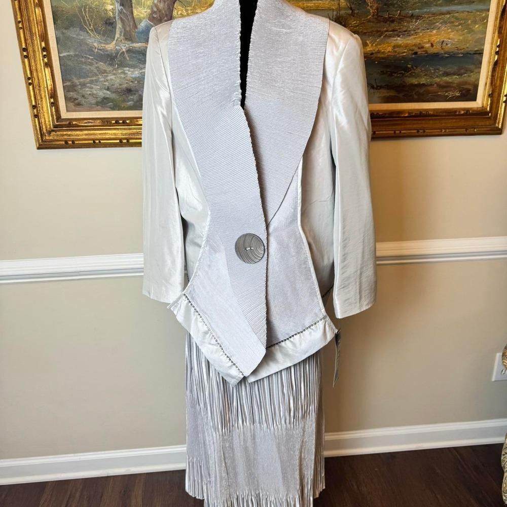 Vintage Peerless Collection Silver Pleated Skirt Suit Rhinestone Trim Size 18W